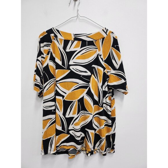 Dressbarn Womens Top Size 18/20 Gold Black Leaf Print Short Sleeve Wearable Art - Picture 7 of 8